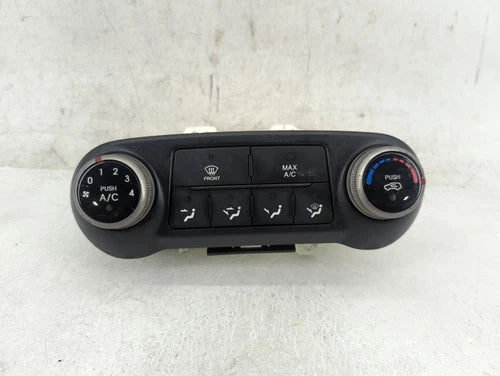 Hyundai Tucson HVAC Climate Control Temperature (2010–2013) – Genuine OEM