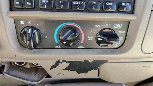 Ford Expedition Temperature Control Module In Dash Heater A/C Head Unit (1999–2002) – Genuine OEM