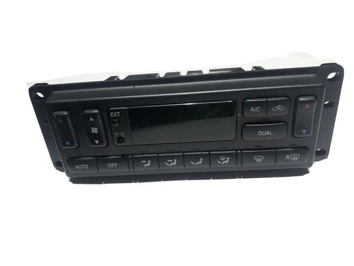 Ford EXPLORER Digital Dual Zone Climate Control AUTO TEMPERATURE (2003–2006) – Genuine OEM