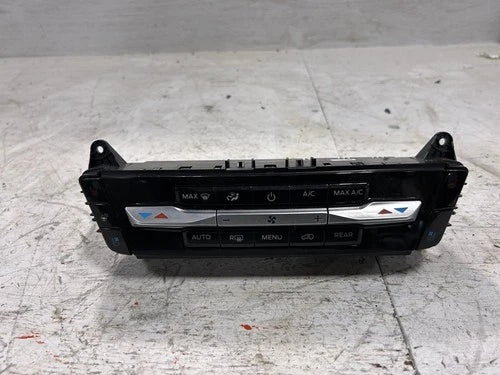 Ford EXPLORER Front Automatic Temperature Controller (2021) – Genuine OEM