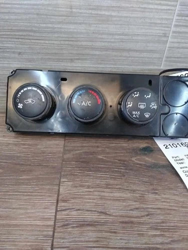 Nissan Titan XE HVAC Climate Control Crew Cab thru 3/05 (2005) – HVAC Replacement Part
