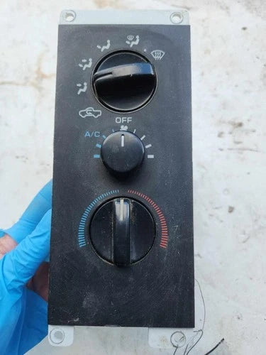 Dodge RAM 1500 HVAC Climate Control With Warranty (1994–1996) – HVAC Replacement Part
