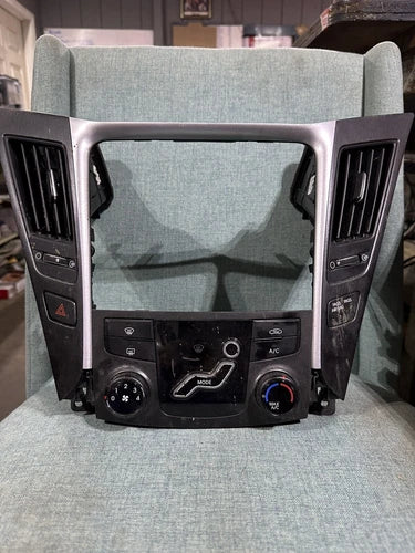 Hyundai SONATA HVAC Climate Control (2011–2014) – Genuine OEM