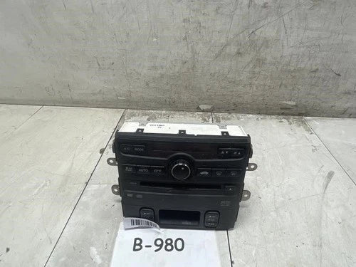 Honda Pilot EX-L Front Temperature And Cd Player Control Module (2006) – Genuine OEM