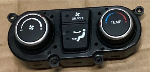 Hyundai SANTA FE REAR HVAC Climate Control (2017–2019) – Genuine OEM