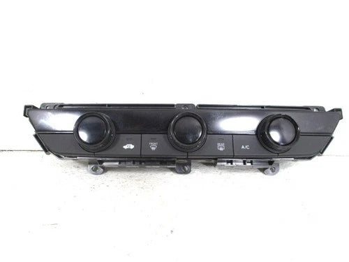 Honda HRV LX Front 3 Knob Temperature A/C Control (2026) – Genuine OEM
