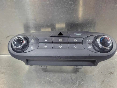 Kia Sorento HVAC Climate Control Manual w/o navigtion (2016) – HVAC Replacement Part