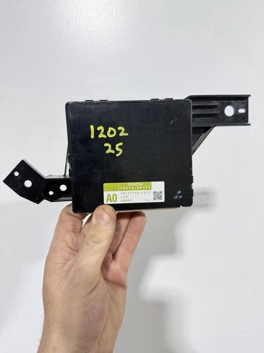 Toyota Sienna 2011-2013 A/C Amplifier Temperature Control module – Genuine OEM