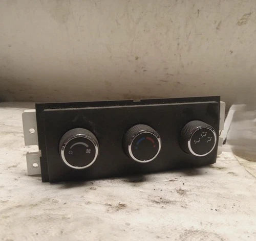 GMC Acadia Rear HVAC Climate Control Assembly (2007–2017) – Genuine OEM