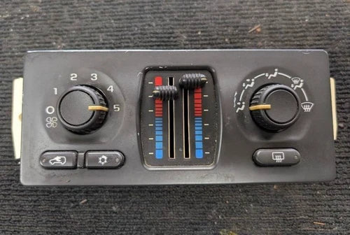 Chevy Silverado 1500 HVAC Climate Control Asembly (2003–2004) – Genuine OEM