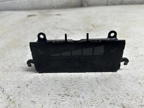 Volvo XC90 Dual Zone Automatic Temperature Controller (2021) – Genuine OEM