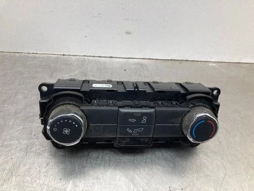 Ford Explorer HVAC Climate Control (2016) – Genuine OEM
