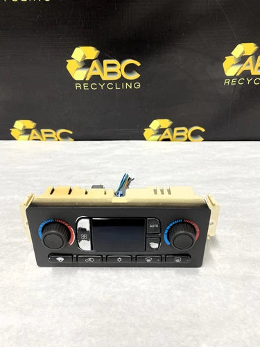 GMC Yukon Denali Climate Control ID 15137655 (2003–2004) – Genuine OEM