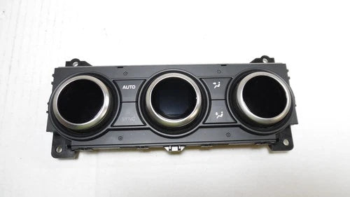 Land Rover Discovery Rear Climate Control HY3218D687LD (2017–2020) – Genuine OEM