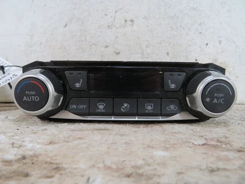 Nissan Kicks Front Automatic HVAC Climate Control (2018–2020) – Genuine OEM