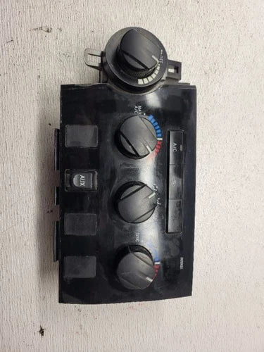 Toyota Tundra HVAC Climate Control w/o Crew Cab Limited 2007-2009 – Genuine OEM