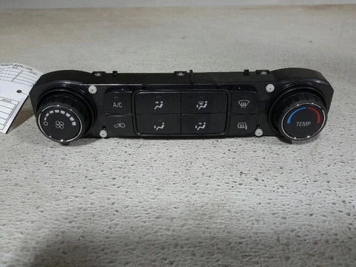 Chevrolet Silverado 3500 Heater A/C Temperature Climate Controls (2015–2019) – Genuine OEM