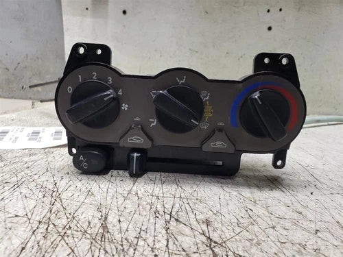 Temperature A/C Control DOHC Canada Market Hatchback 2003-2006 Hyundai ACCENT – HVAC Replacement Part