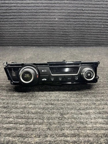 Honda CIVIC EX Automatic Climate Control Panel (2013–2015) – Genuine OEM