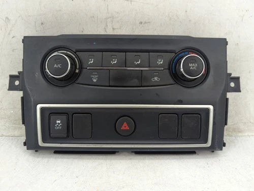 Nissan Titan HVAC Climate Control Temperature (2017–2017) – Genuine OEM