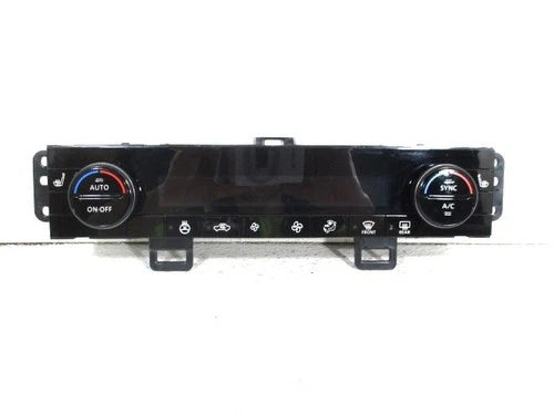 Nissan Rogue Front Dual Auto Temperature Control w/ Heated Seats (2021–2025) – Genuine OEM