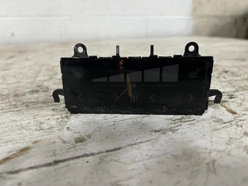 Volvo XC90 Rear Automatic Temperature Controller (2021) – Genuine OEM