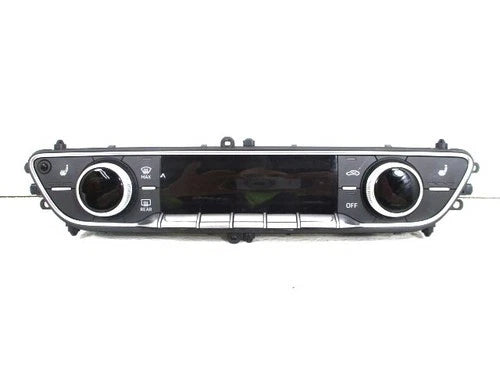 Audi A4 Sport Auto Dual Temperature Control w/ Heated Seats (2021) – Genuine OEM