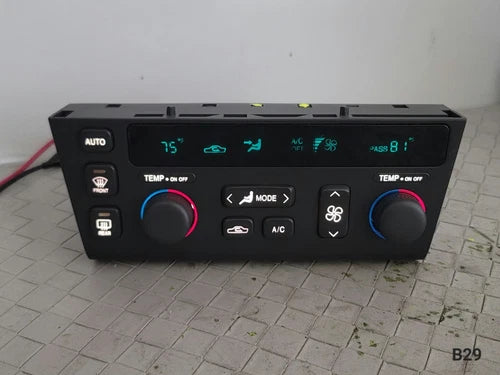 Cadillac Seville Heater A/C Temperature Dual Climate Control 09383026 (2000–2004) – Genuine OEM