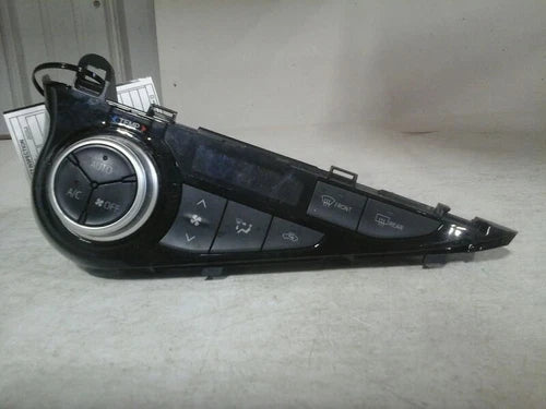 Toyota Prius C Heater Climate Control Unit (2016–2017) – Genuine OEM | Ref SKU-12051
