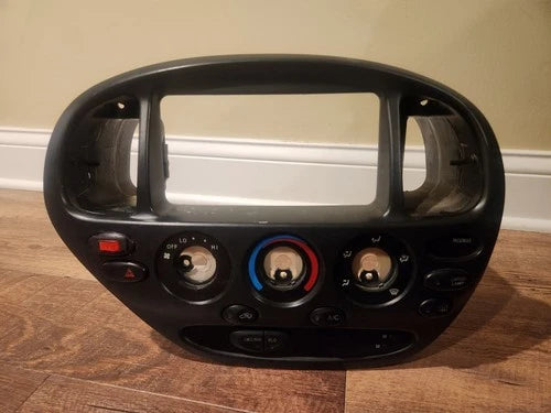 Toyota Tundra HVAC Climate Control Assembly (2003–2006) – Genuine OEM | Ref SKU-4584