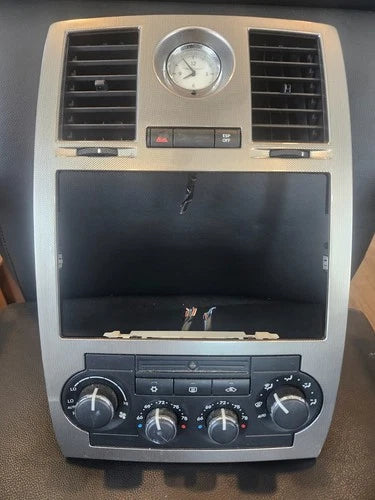 Chrysler 300 CLIMATE CONTROL (2005–2007) – Genuine OEM