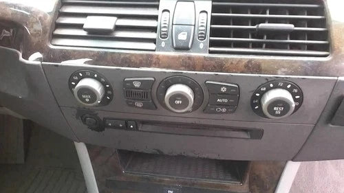 Temperature Control Automatic A/C Control Fits 04 BMW 525i 32740424 – HVAC Replacement Part
