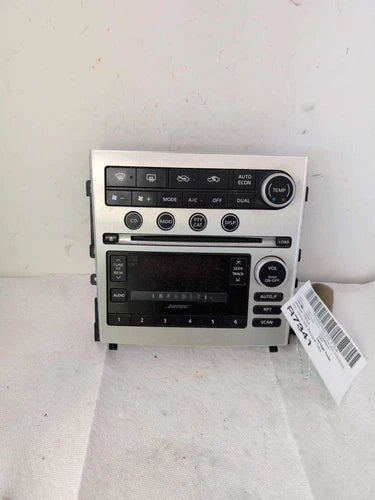 Infiniti G35 A/C Heat Climate Control (2005) – Genuine OEM