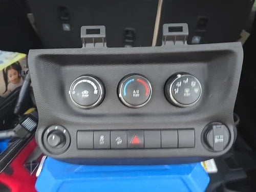 Jeep Wrangler HVAC Climate Control Unit (2014–2016) – Genuine OEM