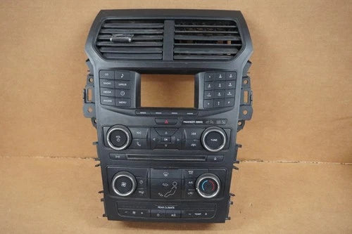 Ford Explorer A/C Heat Climate Control (2016–2017) – Genuine OEM