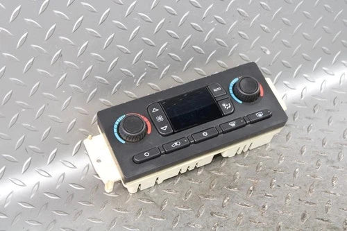 Yukon XL Electronic Auto Heat A/C Climate Control (2005–2007) – Genuine OEM