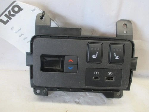 Nissan Rogue Rear HVAC Climate Control Unit (2021–2024) – Genuine OEM