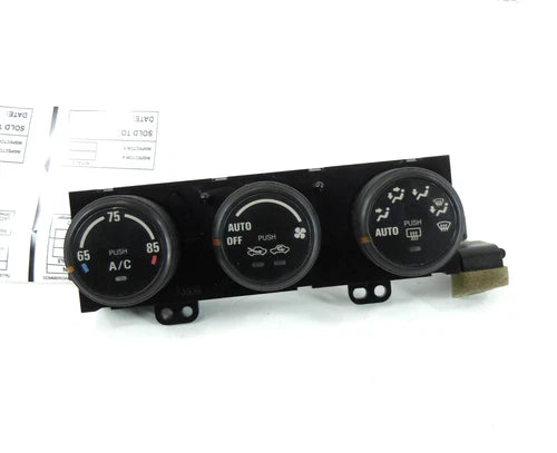 Suzuki Vitara XL-7 Manual A/C Heat Climate Control (2004–2005) – Genuine OEM