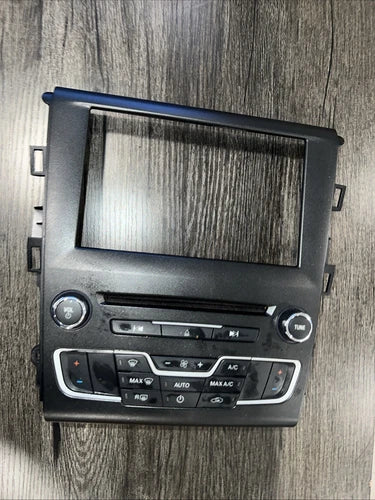 Ford Fusion A/C Heat Climate Control (2017–2020) – Genuine OEM
