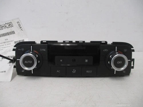 Volkswagen Touareg Heater Climate Control Unit (2013–2014) – Genuine OEM