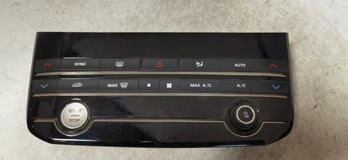 Jaguar XE Heater A/C Air Temperature Control Panel (2016–2018) – Genuine OEM
