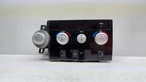 Toyota Tundra Limited Climate Control 84010-0C890 (2007–2010) – Genuine OEM