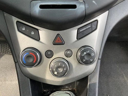 Climate Control Heat/ACTemperature Control Graphite Silver Face Plate Op – HVAC Replacement Part