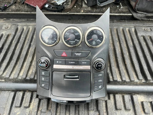 Hyundai Genesis Temperature Control Coupe Frame (2013–2015) – Genuine OEM