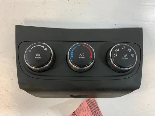 Dodge AVENGER A/C HEATER CONTROL Climate Control (2010–2014) – Genuine OEM