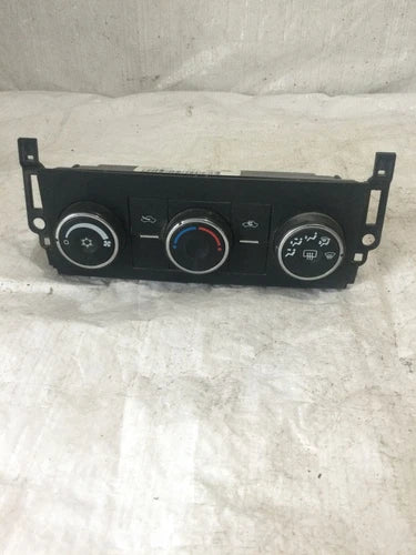 GMC Sierra 1500 Manual A/C Climate Control Unit 25901388 (2008) – Genuine OEM