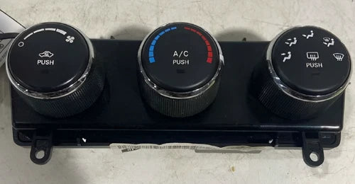 Jeep Patriot HVAC Climate Control (2010) – Genuine OEM