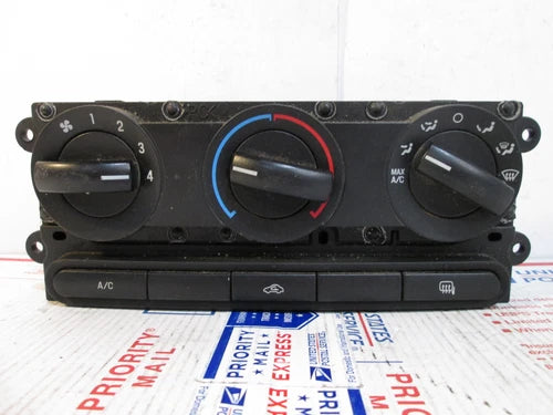 Ford F-150 HVAC Climate Control Temperature Fan Rear Defroster (2006) – HVAC Replacement Part | Ref SKU-1309