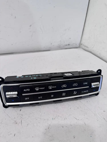 Hyundai Santa Fe Temperature Control (2021) – Genuine OEM