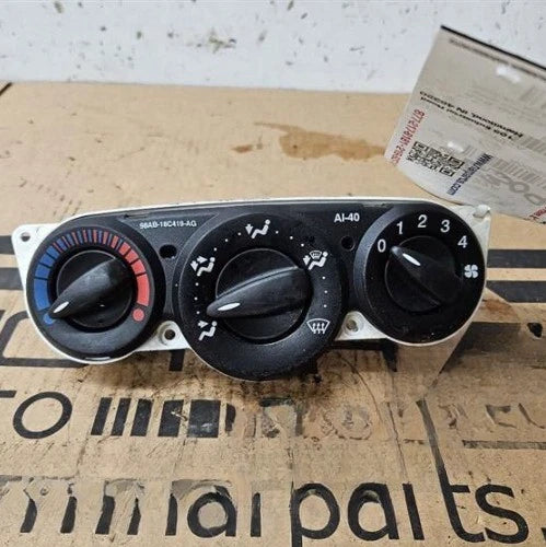 Ford Focus HVAC Climate Control Automatic (2000–2007) – Genuine OEM